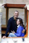 Ammsterdam 10 april 2015
Ruud Gullit en zijn vriendin Maggie Jiminez gaan varen op de grachten van amsterdam met zijn dochter Felicity en vrienden