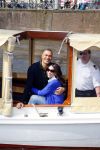 Ammsterdam 10 april 2015
Ruud Gullit en zijn vriendin Maggie Jiminez gaan varen op de grachten van amsterdam met zijn dochter Felicity en vrienden