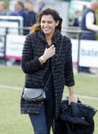 Beverwijk 27 april 2015
Rafael v d Vaart organiseert een voetbaltournooi bij vv Kennemers. Zijn vader Ramon en moeder Lolita werken ook mee. Sabia Engizek komt natuurlijk kijken en verricht de aftrap.