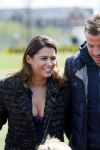 Beverwijk 27 april 2015
Rafael v d Vaart organiseert een voetbaltournooi bij vv Kennemers. Zijn vader Ramon en moeder Lolita werken ook mee. Sabia Engizek komt natuurlijk kijken en verricht de aftrap.