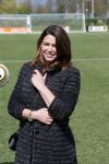 Beverwijk 27 april 2015
Rafael v d Vaart organiseert een voetbaltournooi bij vv Kennemers. Zijn vader Ramon en moeder Lolita werken ook mee. Sabia Engizek komt natuurlijk kijken en verricht de aftrap.