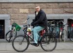 Amsterdam 7 april 2015   
Ursul de Geer op de fiets