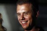 Amsterdam 6 mei 2016
Wereldpremiere van Armin v Buuren, Armin Only Embrace in het ziggo dome.
Armin kwam met zijn vrouw over de rode loper binnen.