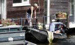 Amsterdam 7 mei 2016 
Barry Atsma en Noortje Herlaar gaan varen samen met Barry zijn kinderen. Ze varen vanaf haar woonboot de amstel op.