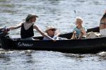 Amsterdam 7 mei 2016 
Barry Atsma en Noortje Herlaar gaan varen samen met Barry zijn kinderen. Ze varen vanaf haar woonboot de amstel op.