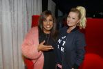 Amsterdam 26 april 2016
Presentatie net 5 programma de wereld rond in 6 stappen in het Andaz hotel.
Patty Brard en Bridget Maasland