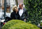 Amsterdam 22 april 2016 
Connie Breukhoven met vriend Eugene v Dun op de cornelis schuytstraat