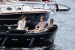 Amsterdam 7 mei 2016 
Rob Witschge en zijn vrouw Barbara aan het varen met Johnny en Danielle van t schip en hun dochter.