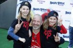 Amsterdam 7 mei 2016
Premiere Angry birds in pathe arena met oa de nederlandse stemmencast , Enzo Knol Ruben Nicolai Murth Mossel Eddy Zoe en Robin Martens. Eddy met dochters