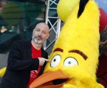 Amsterdam 7 mei 2016
Premiere Angry birds in pathe arena met oa de nederlandse stemmencast , Enzo Knol Ruben Nicolai Murth Mossel Eddy Zoe en Robin Martens. Eddy met dochters