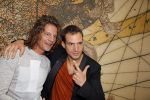 Amsterdam 26 april 2016
Presentatie net 5 programma de wereld rond in 6 stappen in het Andaz hotel.
Egbert jan Weeber en Tygo Gernandt