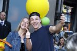 Amsterdam 7 mei 2016
Premiere Angry birds in pathe arena met oa de nederlandse stemmencast , Enzo Knol Ruben Nicolai Murth Mossel Eddy Zoe en Robin Martens. Enzo met vriendin Dee