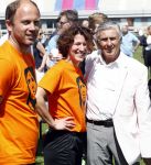 Amsterdam 13 mei 2016
Sportdag van de Johan Cruijff foundation in het olymoisch stadion met oa Johnny Heitinga Dennis Bergkamp Peter Heerschop Vigo Waas Sjaak Swart Kenneth Perez Evelyne de Bruin en Raoul Heertje.