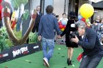 Amsterdam 7 mei 2016
Premiere Angry birds in pathe arena met oa de nederlandse stemmencast , Enzo Knol Ruben Nicolai Murth Mossel Eddy Zoe en Robin Martens. Jaxier Guzman met vriendin Cloe Leenheer