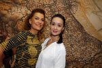 Amsterdam 26 april 2016
Presentatie net 5 programma de wereld rond in 6 stappen in het Andaz hotel.
Jennifer de Jong en Tatum Dagelet