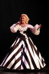 Amsterdam 17 mei 2016 
Surprise feestje voor Frank Sanders voor zijn 70e verjaardag in de kleine komedie.
Karin Bloemen heel veel afgevallen