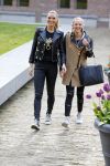 Amsterdam 22 april 2016 
Boekpresentatie Maestra met  Heleen van Royen, schrijfster Lisa Hilton en Halina Reijn. Kim Feenstra met een vriendin
