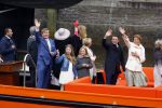 Zwolle 27 april 2016
Koningsdag in Zwolle met Koning Willem Alexander Koningin Maxima Prinses Amalia Ariane Alexia Prins Constantijn Prinses Laurentien Prins Maurits Prinses Marilene Prins Bernhard Prinses Annette Prins Pieter Christiaan Prinses Anita Prins Floris en Prinses Aimee.