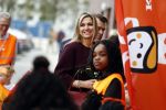 Amsterdam 22 april 2016
Koning Willem Alexander en Koningin Maxima bij de opening van de koningsspelen in Amsterdam.
Richard Krajicek vangt ze op en Johnny de Mol doet de presentatie.
