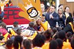 Amsterdam 22 april 2016
Koning Willem Alexander en Koningin Maxima bij de opening van de koningsspelen in Amsterdam.
Richard Krajicek vangt ze op en Johnny de Mol doet de presentatie.