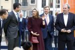 Amsterdam 22 april 2016
Koning Willem Alexander en Koningin Maxima bij de opening van de koningsspelen in Amsterdam.
Richard Krajicek vangt ze op en Johnny de Mol doet de presentatie.