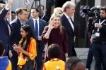 Amsterdam 22 april 2016
Koning Willem Alexander en Koningin Maxima bij de opening van de koningsspelen in Amsterdam.
Richard Krajicek vangt ze op en Johnny de Mol doet de presentatie.