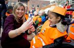 Amsterdam 22 april 2016
Koning Willem Alexander en Koningin Maxima bij de opening van de koningsspelen in Amsterdam.
Richard Krajicek vangt ze op en Johnny de Mol doet de presentatie.