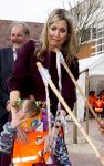 Amsterdam 22 april 2016
Koning Willem Alexander en Koningin Maxima bij de opening van de koningsspelen in Amsterdam.
Richard Krajicek vangt ze op en Johnny de Mol doet de presentatie.