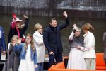 Zwolle 27 april 2016
Koningsdag in Zwolle met Koning Willem Alexander Koningin Maxima Prinses Amalia Ariane Alexia Prins Constantijn Prinses Laurentien Prins Maurits Prinses Marilene Prins Bernhard Prinses Annette Prins Pieter Christiaan Prinses Anita Prins Floris en Prinses Aimee.