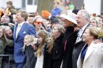 Zwolle 27 april 2016
Koningsdag in Zwolle met Koning Willem Alexander Koningin Maxima Prinses Amalia Ariane Alexia Prins Constantijn Prinses Laurentien Prins Maurits Prinses Marilene Prins Bernhard Prinses Annette Prins Pieter Christiaan Prinses Anita Prins Floris en Prinses Aimee.