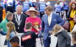 Zwolle 27 april 2016
Koningsdag in Zwolle met Koning Willem Alexander Koningin Maxima Prinses Amalia Ariane Alexia Prins Constantijn Prinses Laurentien Prins Maurits Prinses Marilene Prins Bernhard Prinses Annette Prins Pieter Christiaan Prinses Anita Prins Floris en Prinses Aimee.