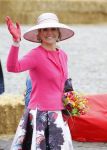 Zwolle 27 april 2016
Koningsdag in Zwolle met Koning Willem Alexander Koningin Maxima Prinses Amalia Ariane Alexia Prins Constantijn Prinses Laurentien Prins Maurits Prinses Marilene Prins Bernhard Prinses Annette Prins Pieter Christiaan Prinses Anita Prins Floris en Prinses Aimee.