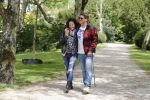 Amsterdam 14 mei 2016
Martijn Krabbe en zijn vriendin Noi Pakon aan het wandelen met de hond in het park.