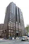 Amsterdam 13 mei 2016
In dit complex op de zuidas zou Martin Garrix ( Martijn Gerritsen) een penthouse gekocht hebben.