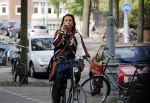 Amsterdam 17 mei 2016 
Nada v Nie bellend op de fiets.