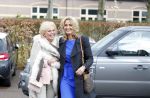 Blaricum 26 april 2016
Natasja Froger krijgt lintje voor al haar verdiensten voor onze samenleving. Haar man Rene  familie vader  moeder en vriendinnen zijn er natuurlijk bij.