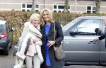 Blaricum 26 april 2016
Natasja Froger krijgt lintje voor al haar verdiensten voor onze samenleving. Haar man Rene  familie vader  moeder en vriendinnen zijn er natuurlijk bij.