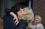 Blaricum 26 april 2016
Natasja Froger krijgt lintje voor al haar verdiensten voor onze samenleving. Haar man Rene  familie vader  moeder en vriendinnen zijn er natuurlijk bij.