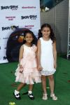 Amsterdam 7 mei 2016
Premiere Angry birds in pathe arena met oa de nederlandse stemmencast , Enzo Knol Ruben Nicolai Murth Mossel Eddy Zoe en Robin Martens. Nurlaila Kareem met man en kinderen
