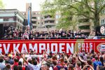 Zondag, 8 Mei 2016 PSV Landskampioen Seizoen 2015/2016
Maandag 9 Mei 2016 Huldinging op de platte kar