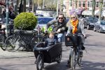 Amsterdam 23 april 2016 
Patrick Huisman met dochter en zoon en bakfiets in Amsterdam zuid.