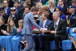 Zwolle 27 april 2016
Koningsdag in Zwolle met Koning Willem Alexander Koningin Maxima Prinses Amalia Ariane Alexia Prins Constantijn Prinses Laurentien Prins Maurits Prinses Marilene Prins Bernhard Prinses Annette Prins Pieter Christiaan Prinses Anita Prins Floris en Prinses Aimee.
