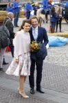 Zwolle 27 april 2016
Koningsdag in Zwolle met Koning Willem Alexander Koningin Maxima Prinses Amalia Ariane Alexia Prins Constantijn Prinses Laurentien Prins Maurits Prinses Marilene Prins Bernhard Prinses Annette Prins Pieter Christiaan Prinses Anita Prins Floris en Prinses Aimee.