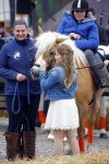 Zwolle 27 april 2016
Koningsdag in Zwolle met Koning Willem Alexander Koningin Maxima Prinses Amalia Ariane Alexia Prins Constantijn Prinses Laurentien Prins Maurits Prinses Marilene Prins Bernhard Prinses Annette Prins Pieter Christiaan Prinses Anita Prins Floris en Prinses Aimee.