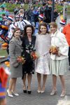 Zwolle 27 april 2016
Koningsdag in Zwolle met Koning Willem Alexander Koningin Maxima Prinses Amalia Ariane Alexia Prins Constantijn Prinses Laurentien Prins Maurits Prinses Marilene Prins Bernhard Prinses Annette Prins Pieter Christiaan Prinses Anita Prins Floris en Prinses Aimee.