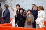 Zwolle 27 april 2016
Koningsdag in Zwolle met Koning Willem Alexander Koningin Maxima Prinses Amalia Ariane Alexia Prins Constantijn Prinses Laurentien Prins Maurits Prinses Marilene Prins Bernhard Prinses Annette Prins Pieter Christiaan Prinses Anita Prins Floris en Prinses Aimee.