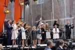 Zwolle 27 april 2016
Koningsdag in Zwolle met Koning Willem Alexander Koningin Maxima Prinses Amalia Ariane Alexia Prins Constantijn Prinses Laurentien Prins Maurits Prinses Marilene Prins Bernhard Prinses Annette Prins Pieter Christiaan Prinses Anita Prins Floris en Prinses Aimee.