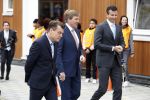 Amsterdam 22 april 2016
Koning Willem Alexander en Koningin Maxima bij de opening van de koningsspelen in Amsterdam.
Richard Krajicek vangt ze op en Johnny de Mol doet de presentatie.