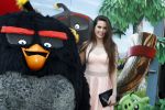 Amsterdam 7 mei 2016
Premiere Angry birds in pathe arena met oa de nederlandse stemmencast , Enzo Knol Ruben Nicolai Murth Mossel Eddy Zoe en Robin Martens. Robin met vriend  Kenzo Alvares met zijn (zusje/dochtertje??)