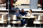 Amsterdam 9 mei 2016
Ruud Gullit aan het lunchen bij the harbour club met zijn moeder Ria en vriendin Karin de Rooij.